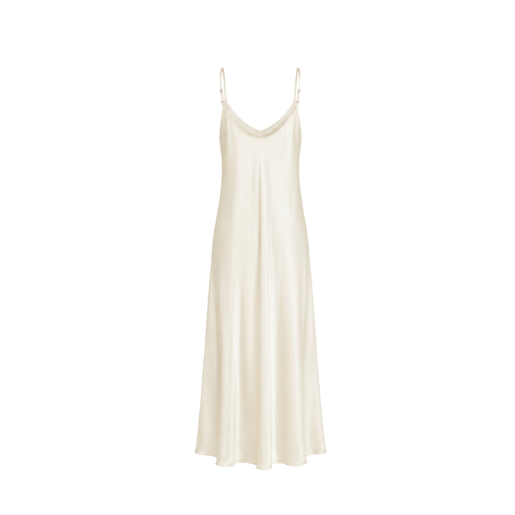 Robe satinée ivoire à fines bretelles réglables, composée de 98 % de viscose et 2 % de soie !

Conseils d’entretien :
Lavage à la main ou en machine à 30°C sur cycle délicat. Repassage doux sur l’envers. Éviter le sèche-linge. Ranger sur cintre pour préserver la fluidité du tissu.

Fabriquée en Italie